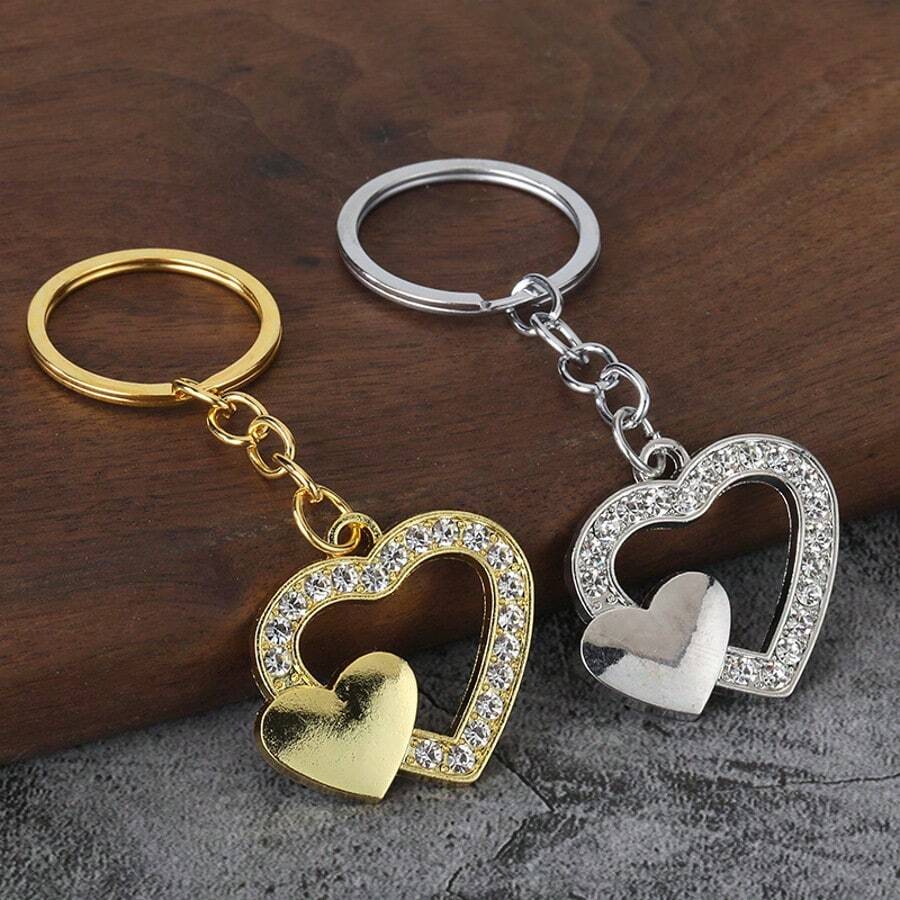 1 pièce Porte-clés couple créatif et à la mode en forme de cœur avec strass, porte-clés cœur creux mini élégant, charm de sac, cadeau de fête pour amoureux, ami, décoration polyvalente de téléphone/sac au quotidien - Multicolore - Voir 1