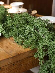 ANNA'S WHIMSY 72 Tips Artificial Pine Garland, 1pc 190cm Plastic Pine Garland, Suitable For Indoor Stair Hanging Decoration, Tabletop Center Decoration, & Winter Decor Best Gifts Birthday Easter Home Decor Christmas Decorations Room Decor Christmas Christmas Decorations Home Christmas Gifts Christmas Decor - Green - View 6