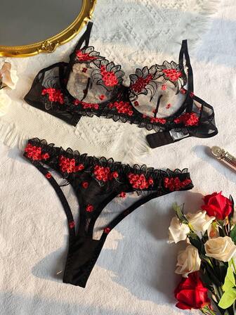 EZNV 2件套ins风刺绣蕾丝文胸套装，性感网纱内衣，时尚女士内衣，适合派对、聚会、圣诞节和情人节穿着