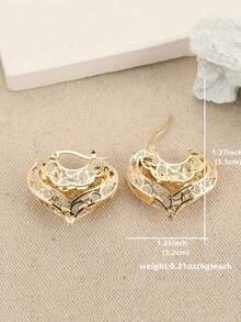 1 Pair Classic Elegant Hollow Heart Hoop Earrings, Suitable For Women's Fashion Jewelry, Wedding And Birthday Gifts - Gold - View 2