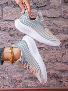 2025新款绿色时尚女士透气网面休闲运动鞋，百搭耐穿防滑运动鞋 - 灰色 - 查看 2