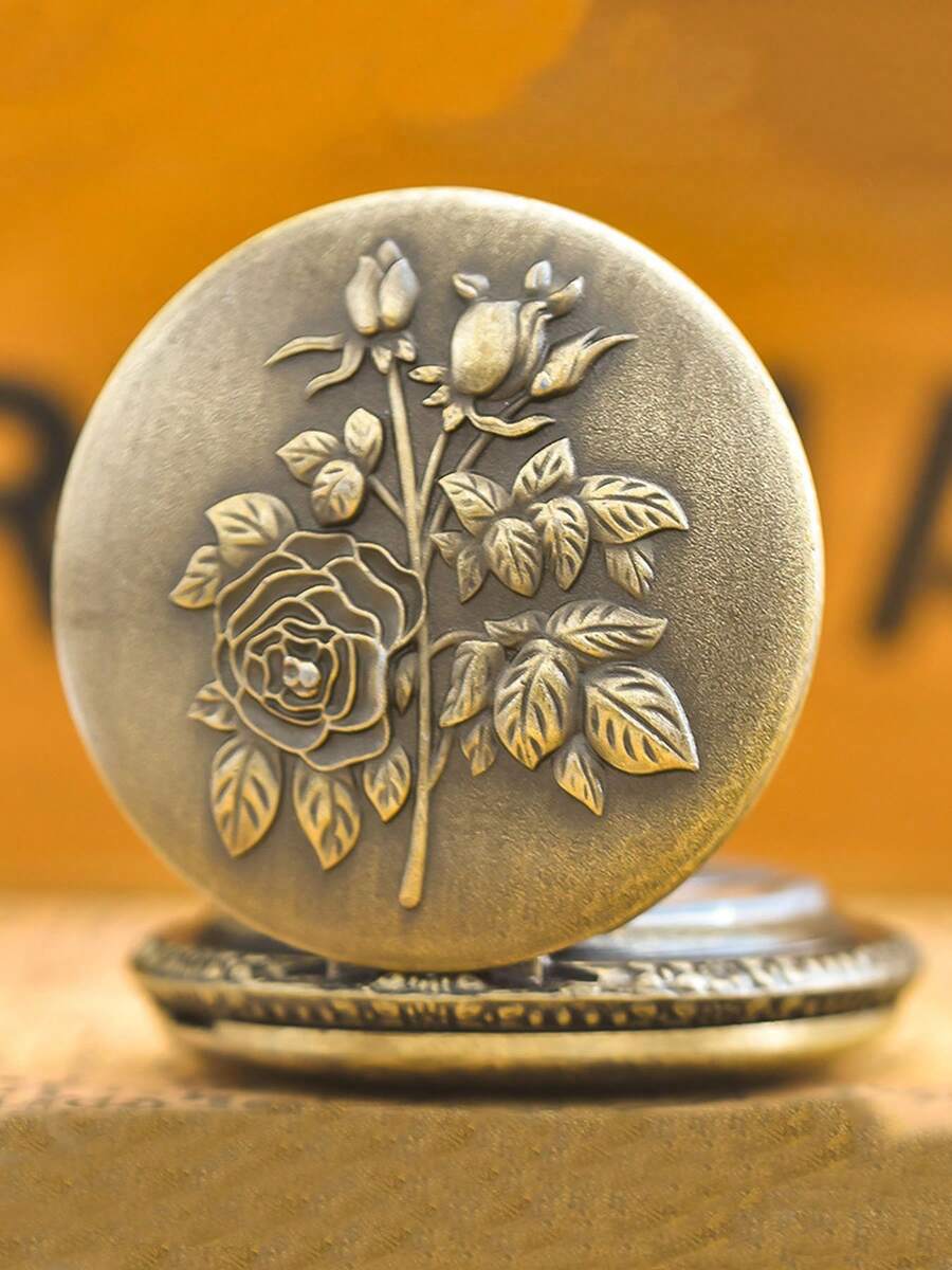复古青铜石英怀表，饰有精美的蝴蝶和花卉镂空图案 - 不防水，合金表壳，圆形表盘 - 是送给情侣、家人和朋友的理想礼物