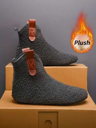 男士保暖羊毛休闲拖鞋，室内乐福鞋，透气，软底，平底鞋，适合情侣穿着，室内家居拖鞋；男士冬季雪地靴，保暖内衬，防滑鞋底，适合徒步旅行、户外散步，休闲百搭