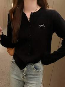 Women's Solid Color Round Neck Loose Embroidered Front Button Casual Cardigan, Autumn/Winter - Black - View 2