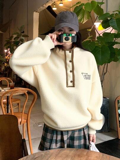 DAZY Sudadera holgada de felpa tipo teddy con cuello alto, bordado de letras y ribete de contraste, para mujer, de uso casual, de manga larga y forro térmico, para otoño/invierno