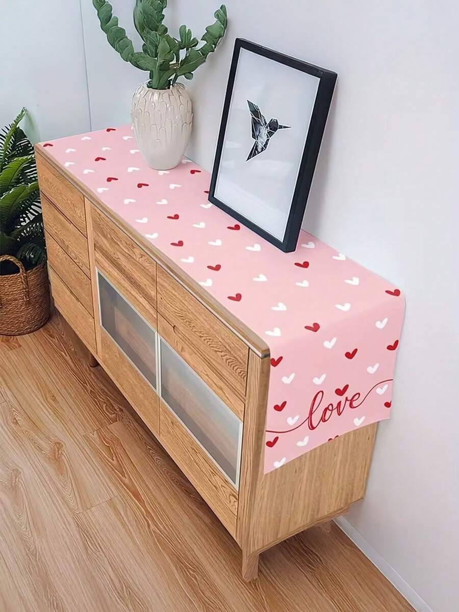 1件亚麻桌旗，方形心形图案，适合浪漫餐桌装饰、厨房、卧室、周年纪念、婚礼派对（13x35.4/47.2/63/72/78.7英寸） - 粉色 - 查看 1