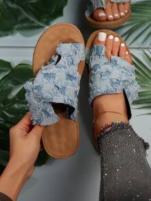 Blue Flat Flip Flops For Women, Bowknot Decor Suede Toe Strap, Fisherman Style Casual Beach Sandals, Summer New Flat Toe-Ring Slippers For Women - Blue - View 1
