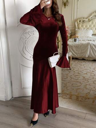 Unadoll 女士秋冬新款时尚圆领长袖拼接下摆纯色麂皮优雅长裙，适合送礼、外出、约会、派对、晚宴、通勤、感恩节等场合穿着。