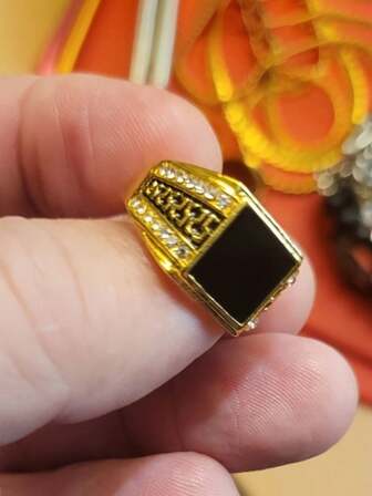1pc Vintage Black Rhinestone Geometric Square Ring, Fashionable Cubic Zirconia Minimalist Ring For Women