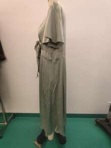 Women's Solid Color V-Neck Tied Front Ruffle Trim Short Sleeve Elegant Dress - Green - View 2