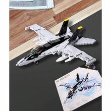F/A - 18 Juego de ladrillos de construccin de aviones militares de combate - Compatible con aviones y jets de, regalos para entusiastas militares y nios 682 piezas - F18 - Ver 2