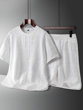 مجموعة من قطعتين للرجال، تي شيرت أكمام قصيرة بطبعة حرفية مُحاكة وشورت فضفاض، ملابس رياضية صيفية عادية للركض