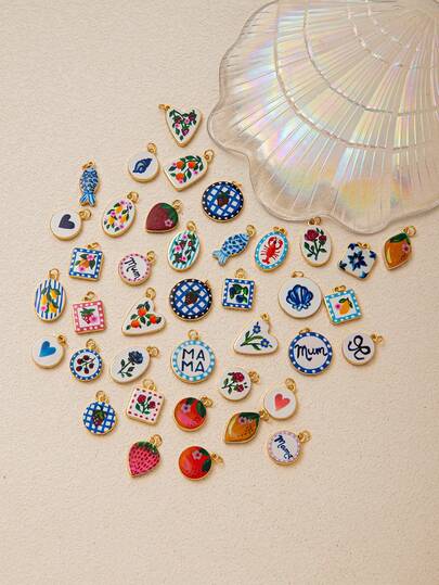 1 mặt dây chuyền hình dâu tây, tôm càng, hoa anh đào xanh dương, hoa anh đào, cá nhỏ màu cam, hình nơ, in họa tiết giọt dầu dễ thương, mạ vàng 18K, thích hợp để làm trang sức DIY, vòng cổ, vòng tay, bông tai, móc khóa, phụ kiện túi xách, phụ kiện trang sức nữ, phụ kiện ví, mặt dây chuyền, phụ kiện DIY làm quà tặng cho mẹ, bạn gái, quà tặng trang sức nữ.