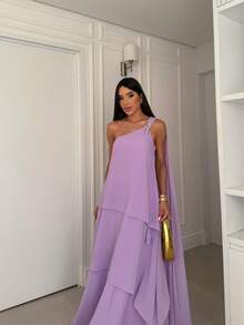Elegant One-Shoulder Chiffon Party Dress With Detail, Perfect For A Bridesmaid At A Daytime Wedding. - 紫丁香 - 查看 2