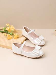 1 Pair Girl's Flat Slip-On Shoes, Suitable For Autumn/Winter Everyday Wear - White - View 1