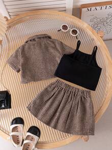 3件套婴幼儿女童时尚格子领外套+纯色吊带背心+格子裙套装，适合日常、户外、上学、派对等场合。 - 卡其色 - 查看 3
