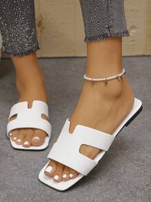 Women's Solid Color Flat Slippers, New Summer Outdoor Simple Beach Shoes Fashion Flat Sandals, Non-Slip Breathable Indoor Strap Slides - White - View 3