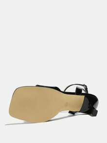 Damskie sandały na wysokim obcasie, idealne na wiosnę/lato, wieczorne imprezy, podróże, zakupy, spotkania, wybieg, dojazdy do pracy, randki, celebrytkę, ekskluzywny bankiet, prezent na walentynki, festiwal wiosenny, elegancki czarny kolor z łukowatym wykończeniem, kwadratowe noski, regulowany pasek na kostkę, mały obcas typu kociak, błyszczące lustrzane wykończenie, wygodny materiał, pasujące do jesiennych sukienek, spódnic, seksowne, awangardowe, eleganckie, luksusowe, tajemnicze, ekskluzywne, wybielające czarne sandały na wysokim obcasie - Czarne - Zobacz 7