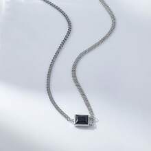 925纯银优雅复古几何立方氧化锆吊坠项链，不对称链条设计，适合日常、派对、节日、礼品等场合。 - 銀色 - 查看 5