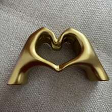 1pc Heart & Hand Shaped Resin Decor, Creative Luxury Style, Suitable For Desk, Office And Home Decoration - Multicolor - View 10