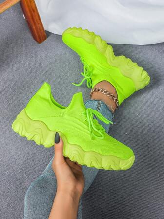 Women's Fluorescent Green Slip-On Sneakers Comfortable, Slip-Resistant, Breathable, Easy On/Off, Flexible Soft-Sole Walking Sneakers Casual Outdoor Couple's Wide-Fit Shoes Suitable For Daily Life, Commuting, Running, Vacation Travel, Fitness, And Gifting