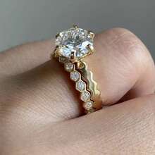 2pcs Fashionable Gold Plated Alloy Zirconia Inlaid Decorated Wedding Rings Set For Women's Daily Wear - Gold - View 3