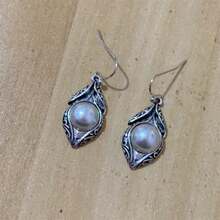 1 对波西米亚复古雕花图案仿珍珠吊坠耳环，适合女性休闲日常佩戴和送礼 - 古銀色 02 - 查看 5