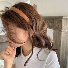 細い 革 レザー カチューシャ ヘアバンド 痛くならない ヘアアクセサリー 韓国 レディース 外出 洗顔 1本 - キャメル - チェックする 4