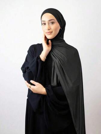 1件装系带式速戴针织头巾。柔软透气，不易起球，系带式设计——舒适百搭的穆斯林日常头巾，适合所有季节，佩戴方便，造型百变。