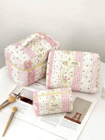 Floral Plaid Pattern Cosmetic Bag, Portable Makeup Brush Organizer, Large Capacity Multi-Functional Cosmetic Storage Toilet Bags, Small Makeup Bag, Toiletries Packing Cubes, Travel Accessories With Zipper Closure, Suitable For Lipstick, Makeup Brushes, Gifts For Women, Travel Essentials, Christmas, Stocking Stuffers