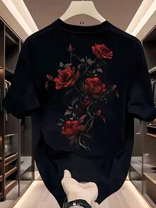 Camiseta de Manga Corta para Hombre con Estampado de Rosa Roja - Poliéster, Cuello Redondo Casual para Verano, Flor Roja para Ropa de Exterior y Casual, Lavable a Máquina, Ideal para el Verano - Negro - Ver 1