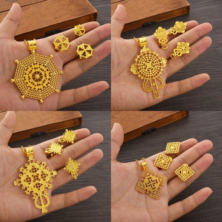 3 pièces Ensemble de bijoux classique doré creux en forme de croix, comprenant des boucles d'oreilles, une bague et un collier. Élégant et convenant aux femmes. Adapté pour les rassemblements au Moyen-Orient, les mariages, les festivals, les fêtes et les anniversaires.