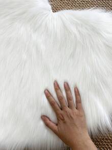 1pc Cloud-Shaped Faux Wool Rug - Modern Minimalist Design, Suitable For Living Room, Bedroom And Home Decor - Soft Plush Surface With Rubber Backing, Machine Washable - Perfect Winter Gift, Thick Plush Rug, Autumn/Winter - Khaki - View 7