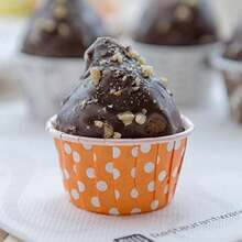 Panificio Pleated Baking Cups, Brown Print, 1 oz(Pultos polka de color anaranjado Mediano) - Multicolor - Ver 3