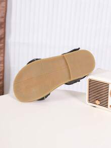 儿童时尚户外凉鞋，夏季方头平底鞋，系带凉鞋，新款女童鞋，时尚沙滩拖鞋 - 黑色 - 查看 8