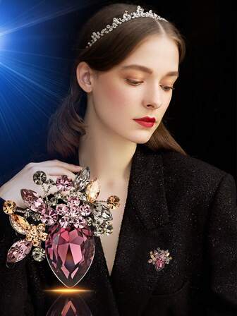 1pc High-End Fashion New Crystal Inlaid Full Diamond Flower Brooch Corsage Accessory For Women Luxurious Grand Elegant Style Perfect For Evening Party Wedding Banquet Cocktail Dress Formal Occasion Red Carpet Event Anniversary Dinner Bridal Shower Office Gala Prom Outfit Decoration