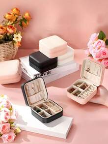 1 Pc, Medium Jewelry Storage Box, Portable Zipper Travel Jewelry Storage Box, Gift Box For Women, Multifunctional Jewelry Display Stand For Rings, Pendants, Earrings, Necklaces, Etc. - Suitable Gift Boxes For Girls And Women, Halloween Gift Boxes, Christmas Gift Boxes.