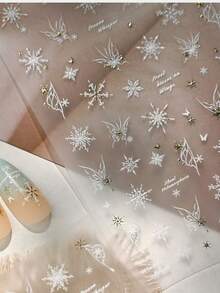 1 buc ștampilare aurie fulg de zăpadă de iarnă minimalist fluture eteric auriu cromatic insectă zăpadă autocolante de unghii 5D artă unghii celeste încântătoare îngheț autoadeziv unghii pentru femei elegante DIY manichiură decalcomanii