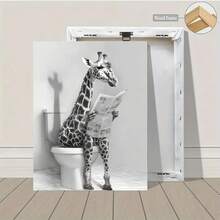 1幅黑白长颈鹿坐在马桶上看报纸的油画，帆布材质，墙面艺术装饰，趣味动物海报，房间装饰，卫生间，浴室，卧室趣味墙面装饰（无框/有框）