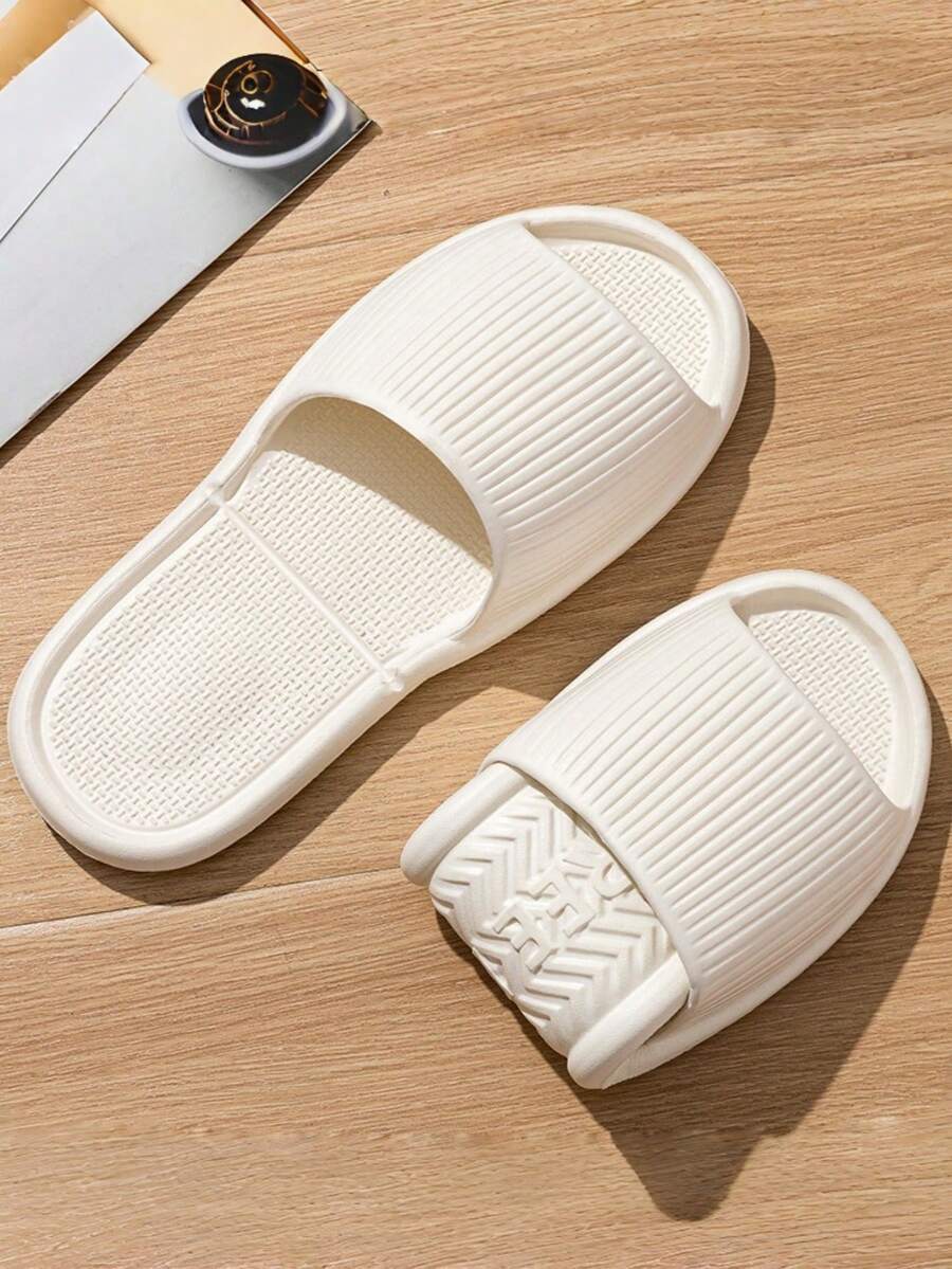 1 Pair Quiet Lightweight Foldable EVA Slippers, Non-Slip Bathroom Slippers, Essential For Travel & Vacation - Black - View 1