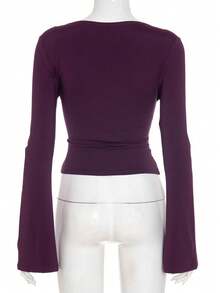 Top de manga larga de punto con cuello en V profundo en color morado rojo, diseño de mangas acampanadas, con estiramiento medio, adecuado para salir de las mujeres, primavera y verano - Rojo violeta - Ver 9