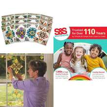 S&S Worldwide Se adhiere a vidrieras reposicionables y reutilizables: añade belleza a cualquier ventana o habitación con 11-3/4 pulgadas x 7-7/8a sin adhesivos, decoraciones estáticas, 4 diseños coloridos. Paquete de 12(default) - Multicolor - Ver 1