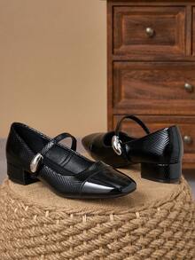 Zapatos de tacón de bloque con puntera de patente y textura Mary Jane - Negro - Ver 1