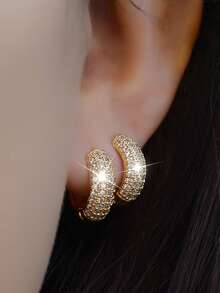 2件套精致闪亮耳环叠戴套装，18K镀金耳环，4排锆石圆形耳环，铜质耳骨环，耳垂上部耳环，可叠戴，不易褪色，低过敏性，厚实小巧的金耳环，适合女性佩戴，旅行简约风格，唇钉穿孔，婚礼金耳环叠戴套装，时尚配饰，女士珠宝 - 一對四排鋯石耳圈 - 查看 8