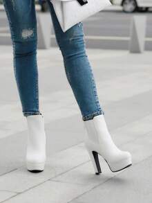 Bottes courtes à talons compensés et plateforme imperméables pour femmes, confortables et sexy. Nouvelles bottes à plateforme à semelle épaisse et imperméables pour la runway, automne/hiver - Blanc - Voir 9