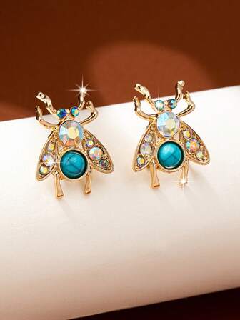 1对可爱休闲蜜蜂耳钉，简约设计，适合女性佩戴，可用于度假和正式场合