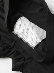 Men's Black Briefs With Minimalist Buttock Letter & Lip Print, Elastic Comfortable Underwear - Black - View 4