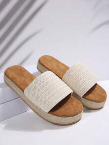 Casual Hemp Rope Woven Thick Sole Slip-On Women Sandals, Slouchy Slip-On Summer Beach Slippers - Beige - View 3