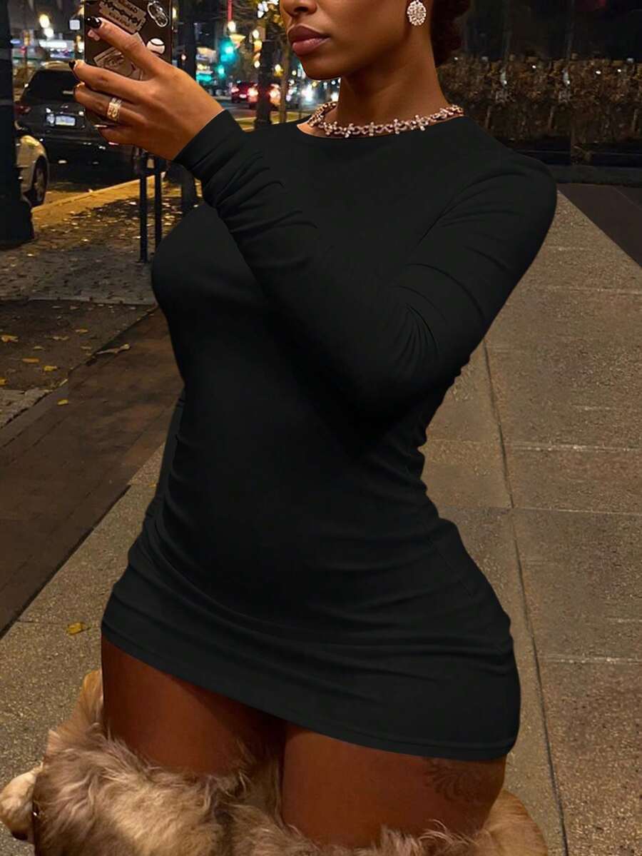 LovelyWholesale Women's Casual Round Neck Long Sleeve Solid Color Fitted Mini Dress, Black, Suitable For Daily Wear In Summer - Black - View 1