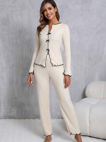 女士时尚条纹保暖休闲蓬松睡衣套装，带蝴蝶结装饰，V领荷叶边喇叭袖上衣和裤子，舒适家居服两件套，秋冬季，舒适保暖，秋季服装 - 米色 - 查看 5